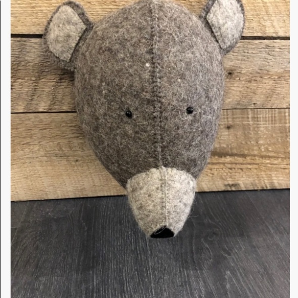Funny decorative bear head